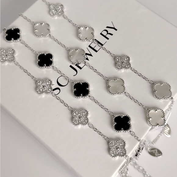 Petite Clover Bracelet Mother of Pearl & Real Zircon Silver Tone Chain - Picture 5 of 10